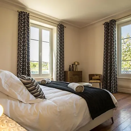 Villa Hugon Surplombant L'Ardeche *