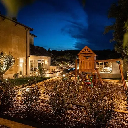 Villa Hugon Surplombant L'Ardeche וילה *